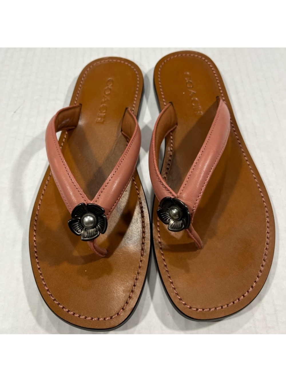 COACH TEA ROSE LEATHER FLIP FLOP - Picture 12 of 13